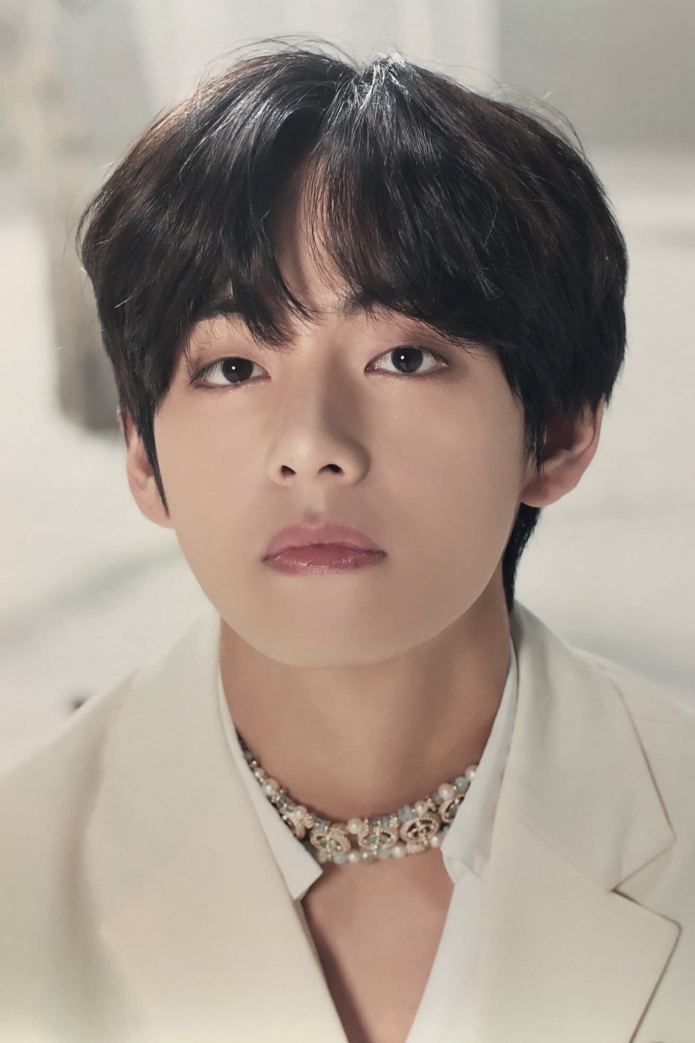 V – Biography, Age, Korean Dramas & Movies