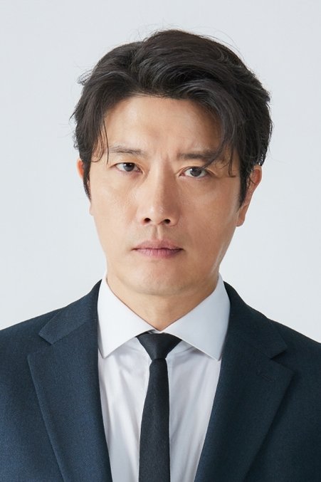 Park Hee Soon – Biography, Age, Korean Dramas & Movies