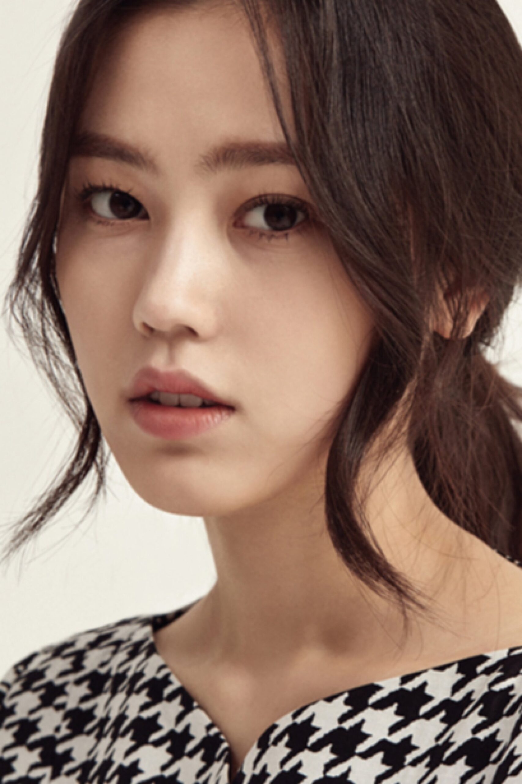 Choi Ri – Biography, Age, Korean Dramas & Movies