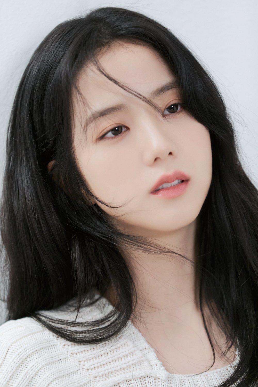 Jisoo – Biography, Age, Korean Dramas & Movies