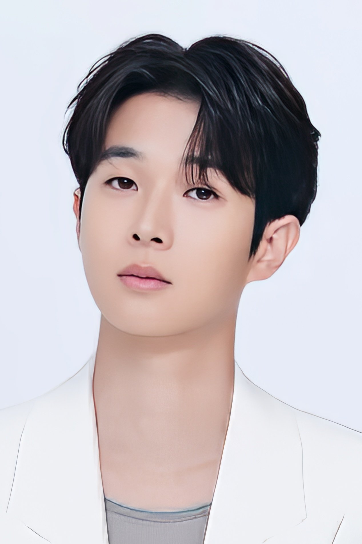 Choi Woo Shik – Biography, Age, Korean Dramas & Movies