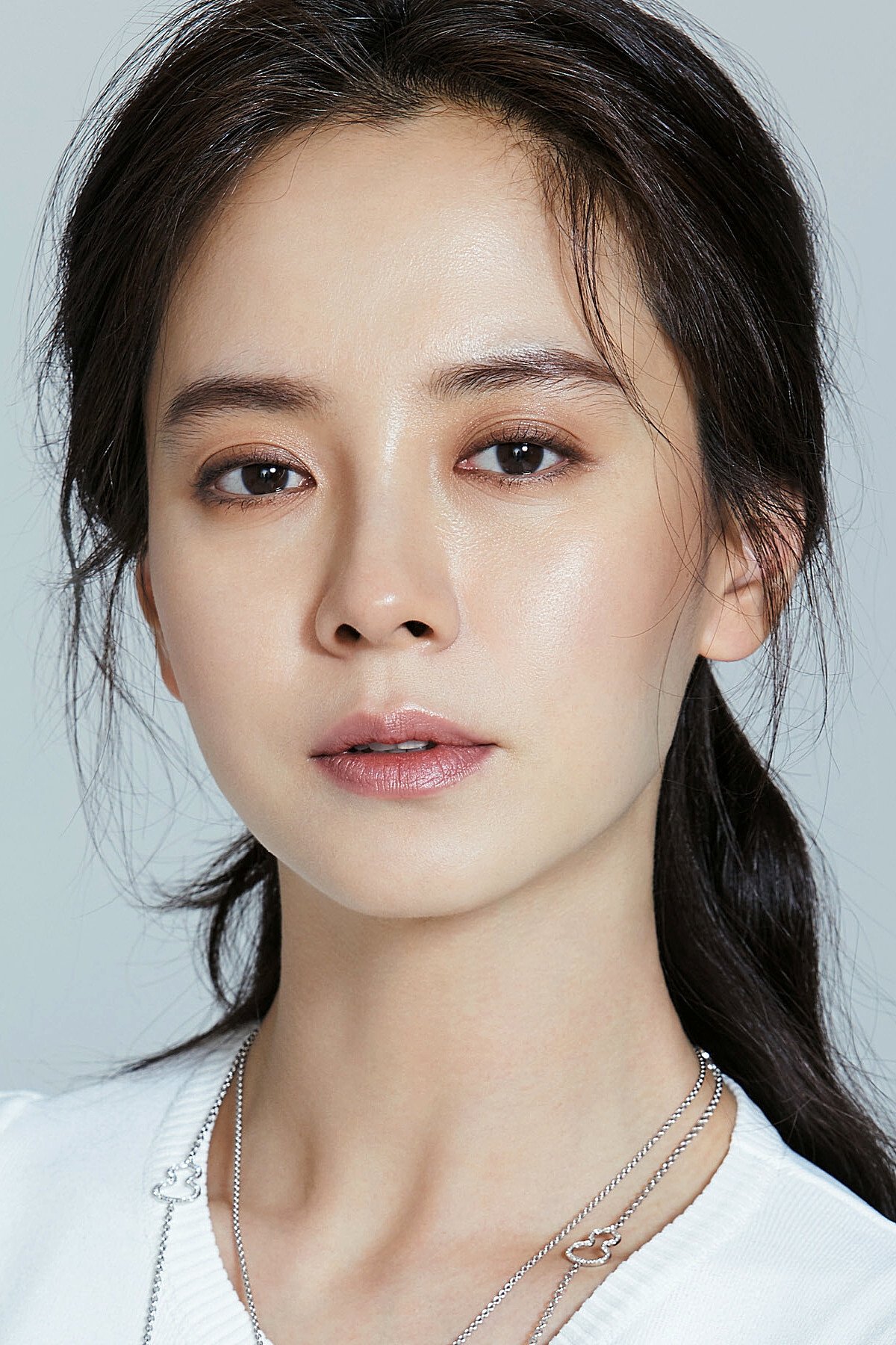 Song Ji Hyo – Biography, Age, Korean Dramas & Movies