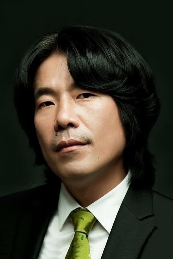 Oh Dal Su – Biography, Age, Korean Dramas & Movies