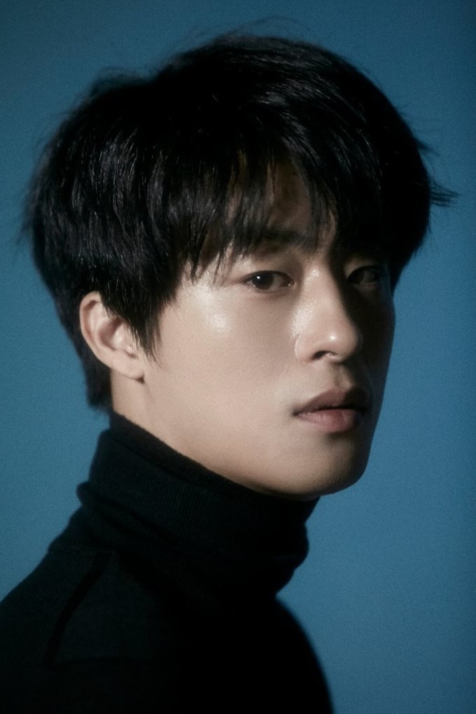 Koo Kyo Hwan – Biography, Age, Korean Dramas & Movies