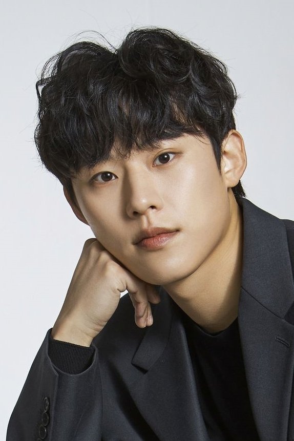 Kim Sung Cheol – Biography, Age, Korean Dramas & Movies