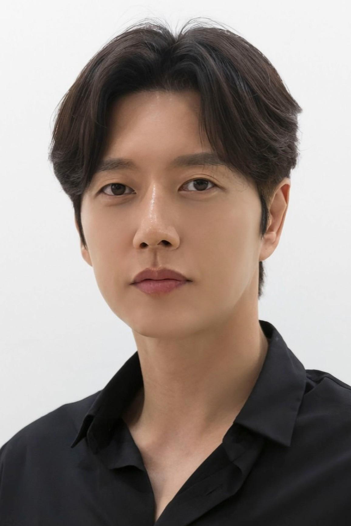 Park Hae Jin – Biography, Age, Korean Dramas & Movies