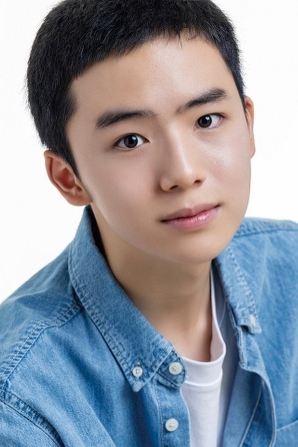 Moon Woo Jin – Biography, Age, Korean Dramas & Movies