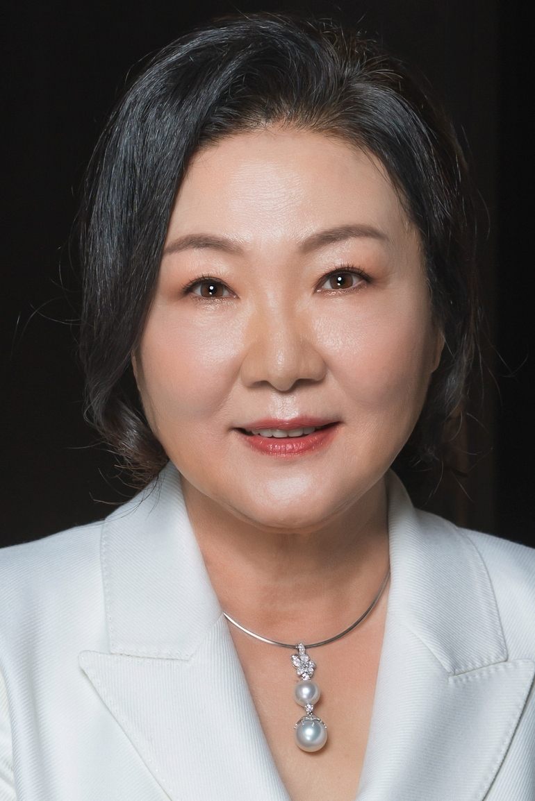 Kim Hae Sook – Biography, Age, Korean Dramas & Movies