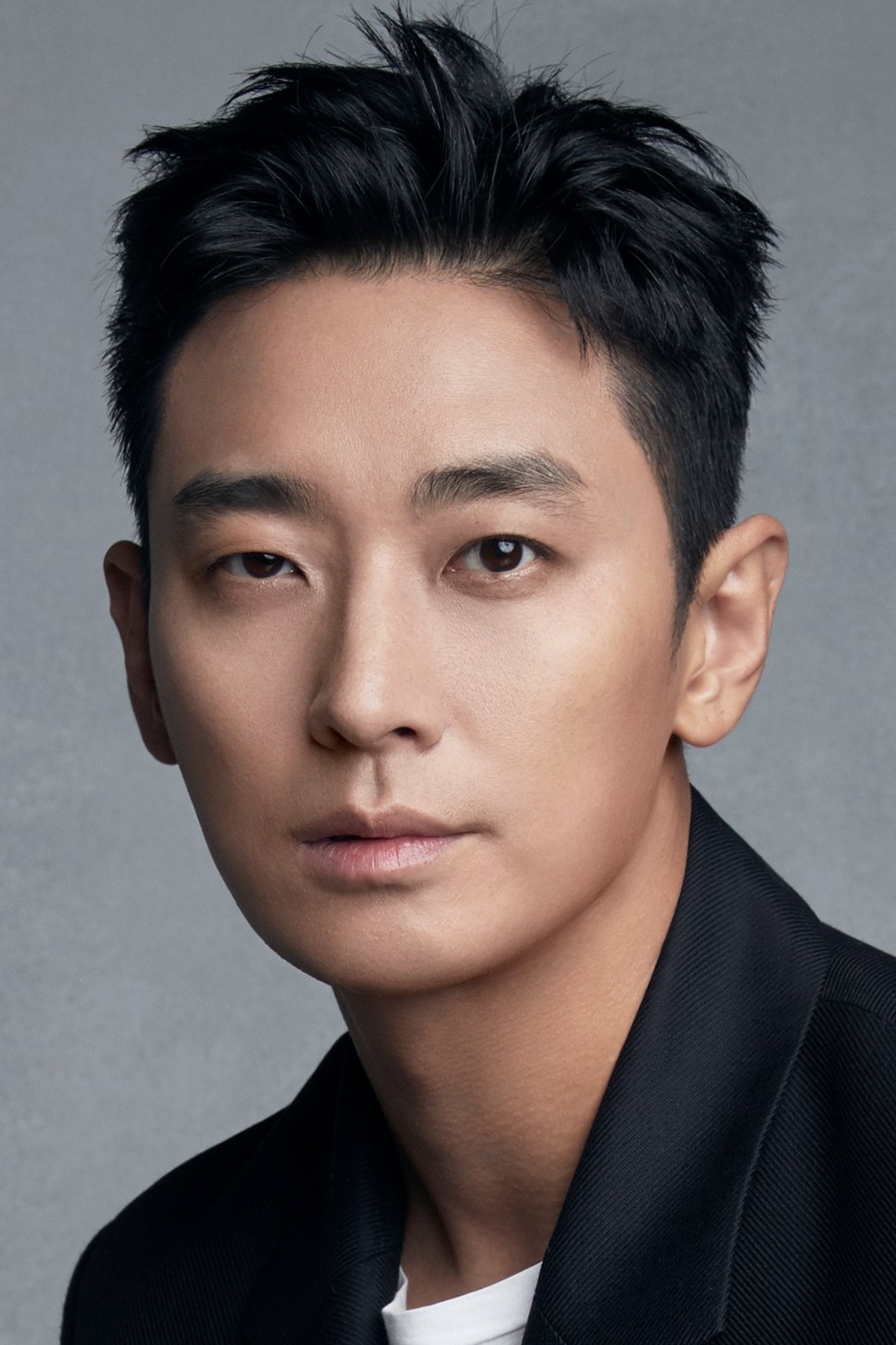 Ju Ji Hoon – Biography, Age, Korean Dramas & Movies