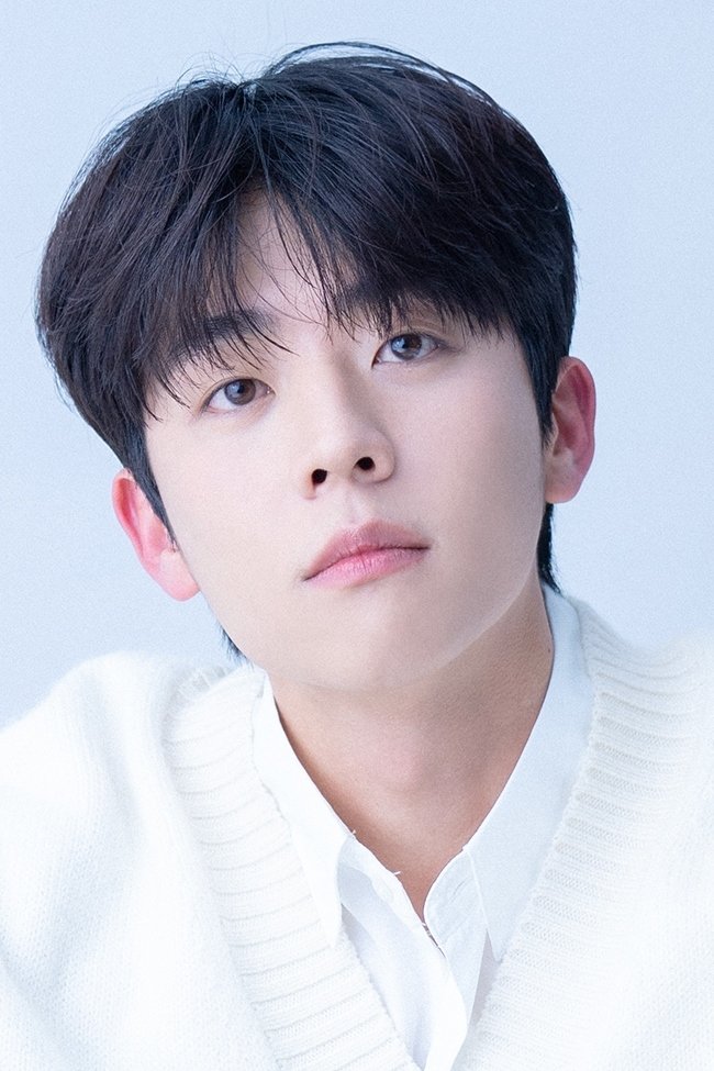 Chae Jong Hyeop – Biography, Age, Korean Dramas & Movies