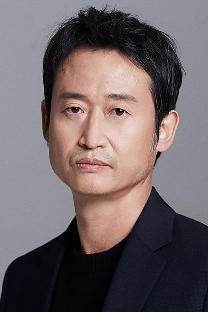 Yoo Seung Mok – Biography, Age, Korean Dramas & Movies