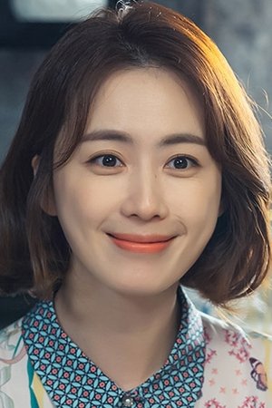 Hong Eun Hee – Biography, Age, Korean Dramas & Movies