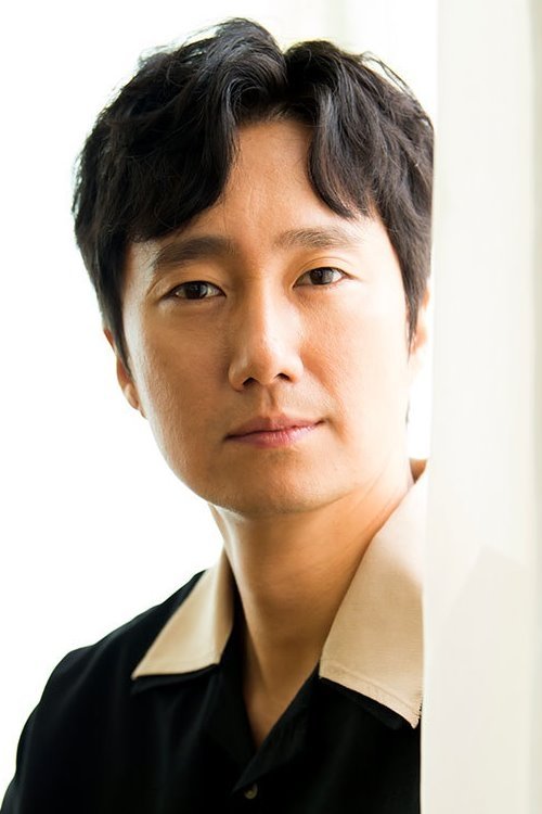 Park Hae Il – Biography, Age, Korean Dramas & Movies